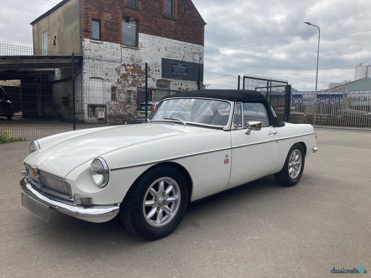 1972' MG MGB photo #2