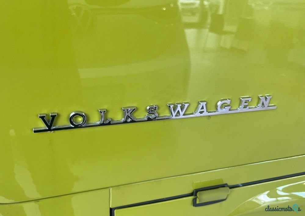 1969' Volkswagen T2 Westfalia photo #5