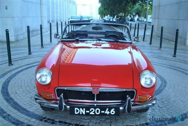 1973' MG MGB photo #3