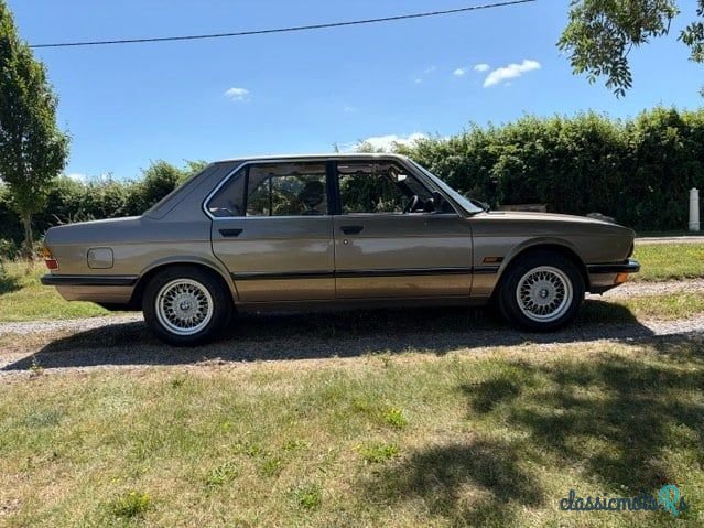 1984' BMW 5 Series photo #3
