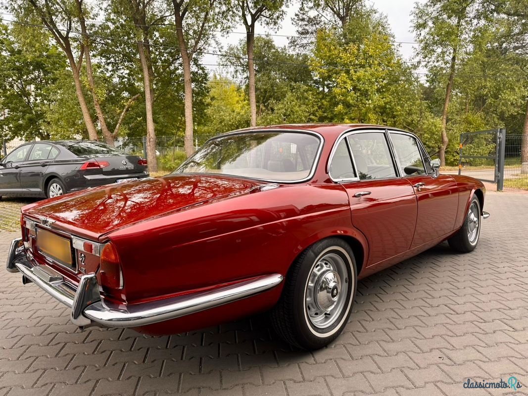 1972' Jaguar XJ photo #4