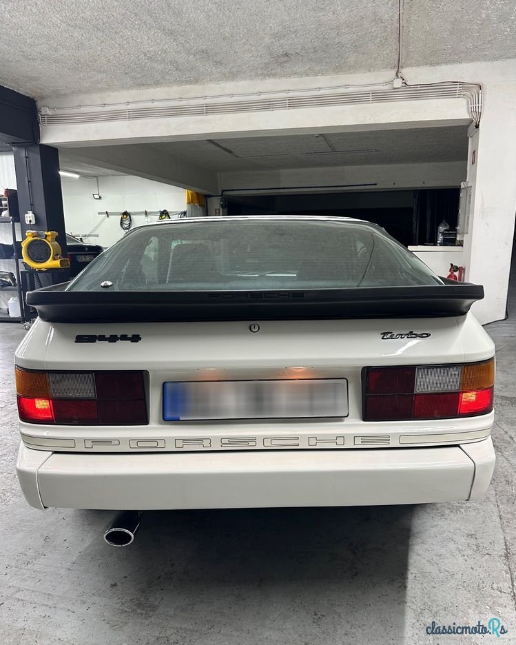 1987' Porsche 944 Standard photo #4