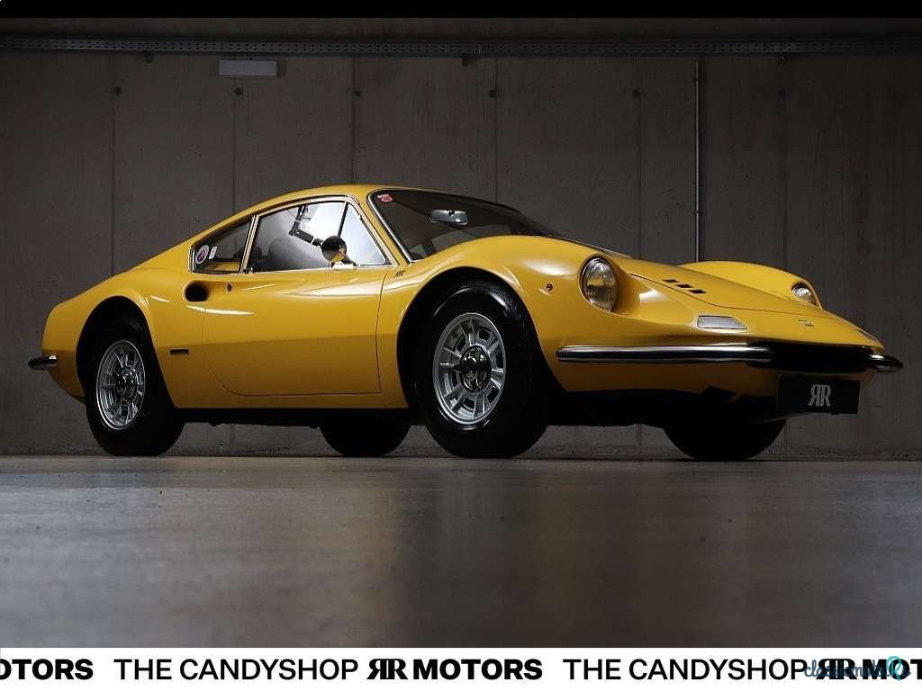 1968' Ferrari Dino photo #2