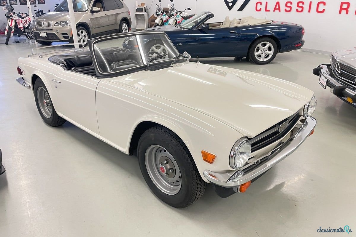 1976' Triumph TR6 photo #6