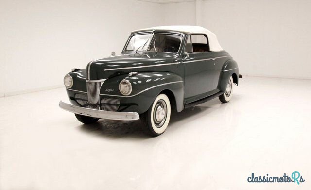 1941' Ford Super Deluxe photo #1