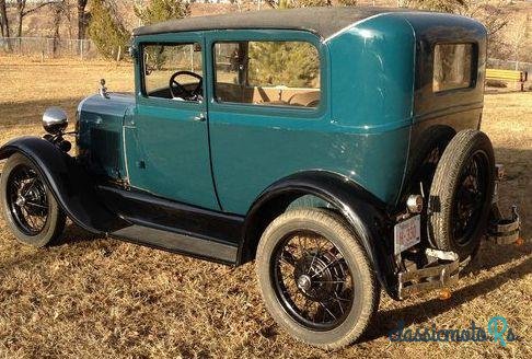 1928' Ford Model A Tudor (2Dr) Saloon photo #2