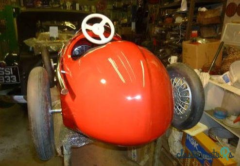 1950' Ferrari Pedal Car photo #3