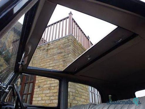 1936' Rolls-Royce 25/30 Sports Saloon photo #2