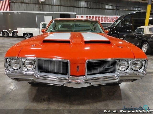 1970' Oldsmobile Cutlass photo #2