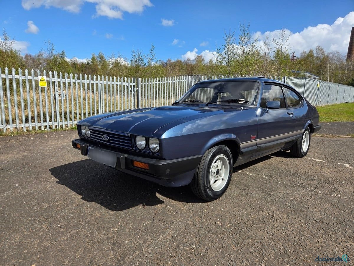 1984' Ford Capri photo #1