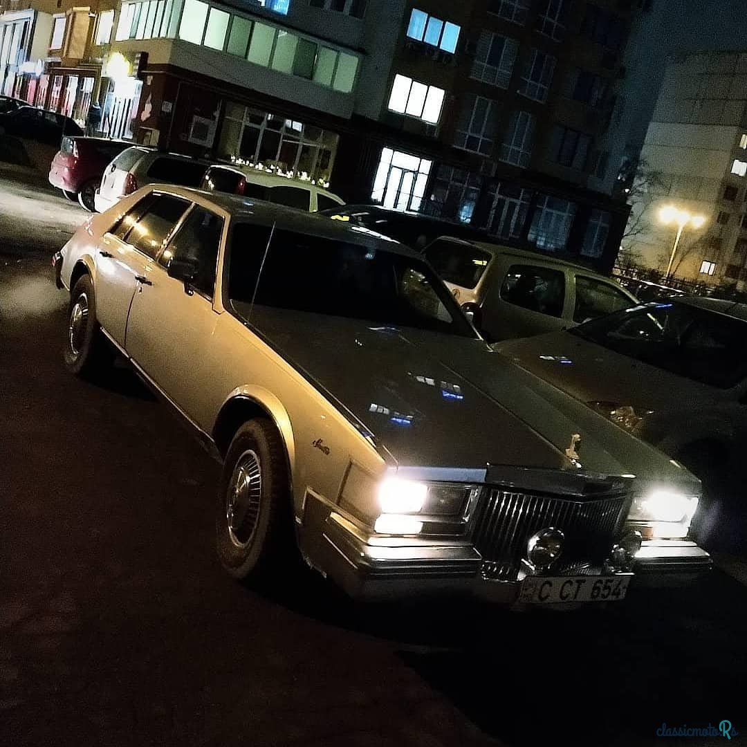 1980' Cadillac Seville photo #4