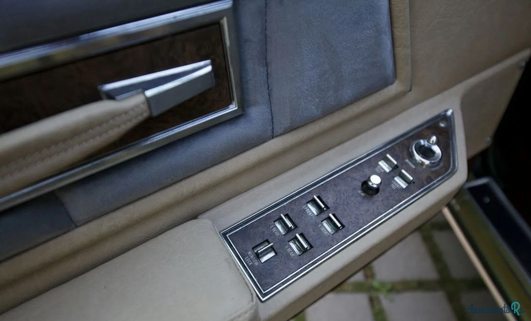 1972' Lincoln Continental photo #5