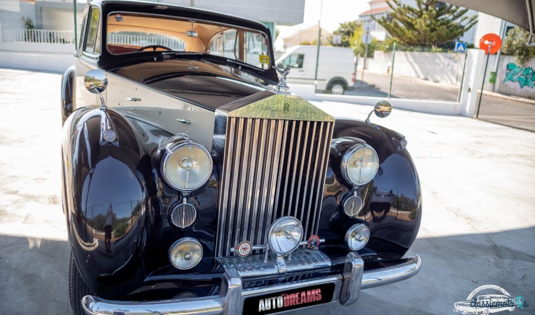 1952' Rolls-Royce Silver Wraith photo #6