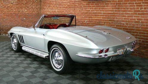 1964' Chevrolet Corvette Roadster photo #4