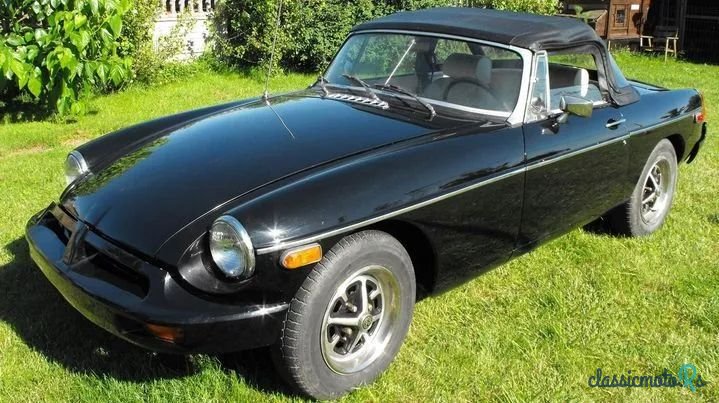 1974' MG MGB photo #3