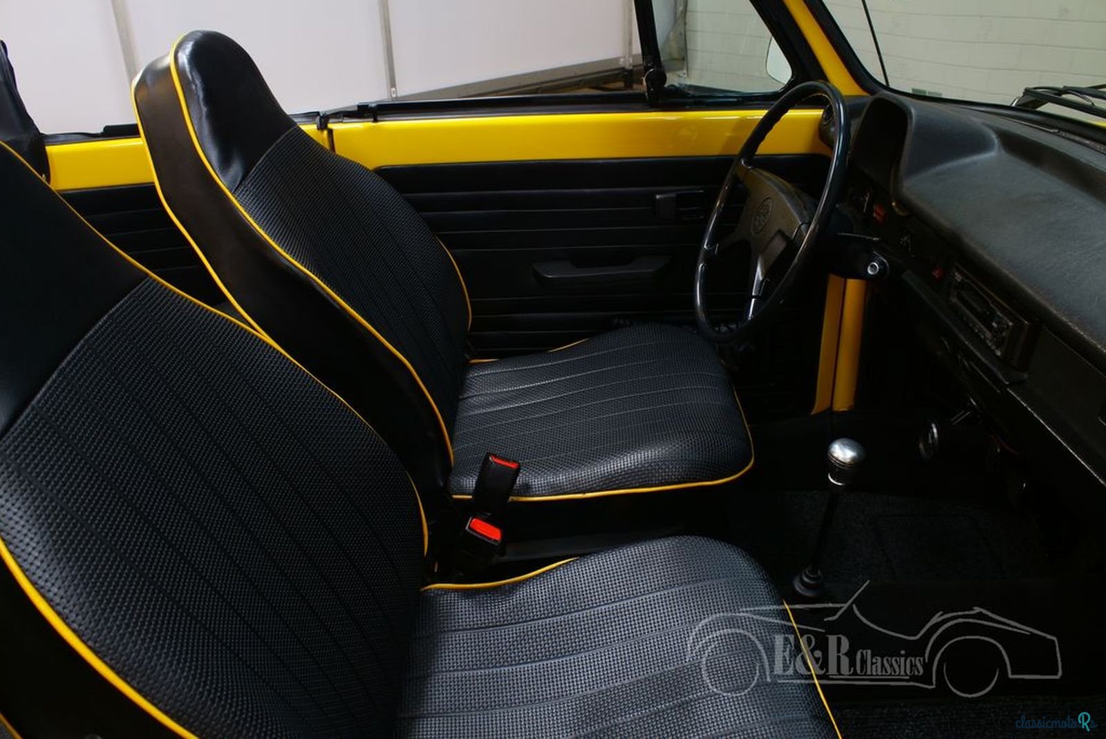 1974' Volkswagen Beetle 1303 photo #5