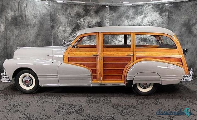 1947' Pontiac Streamliner photo #2