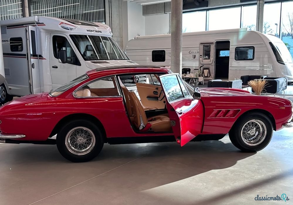 1967' Ferrari 330 photo #5