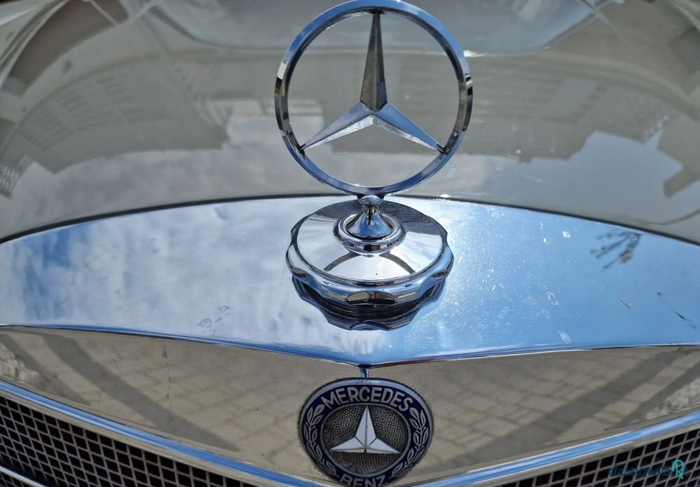 1968' Mercedes-Benz W110 Skrzydlak photo #3