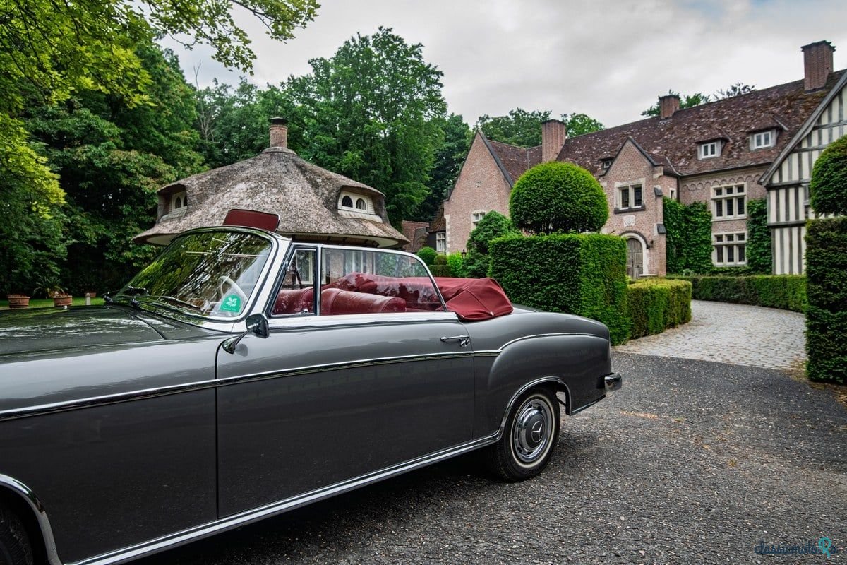 1957' Mercedes-Benz 220 photo #4