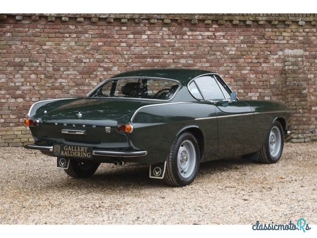 1968' Volvo 1800S photo #2