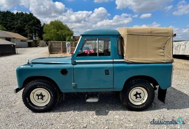 1972' Land Rover Series 3 photo #3