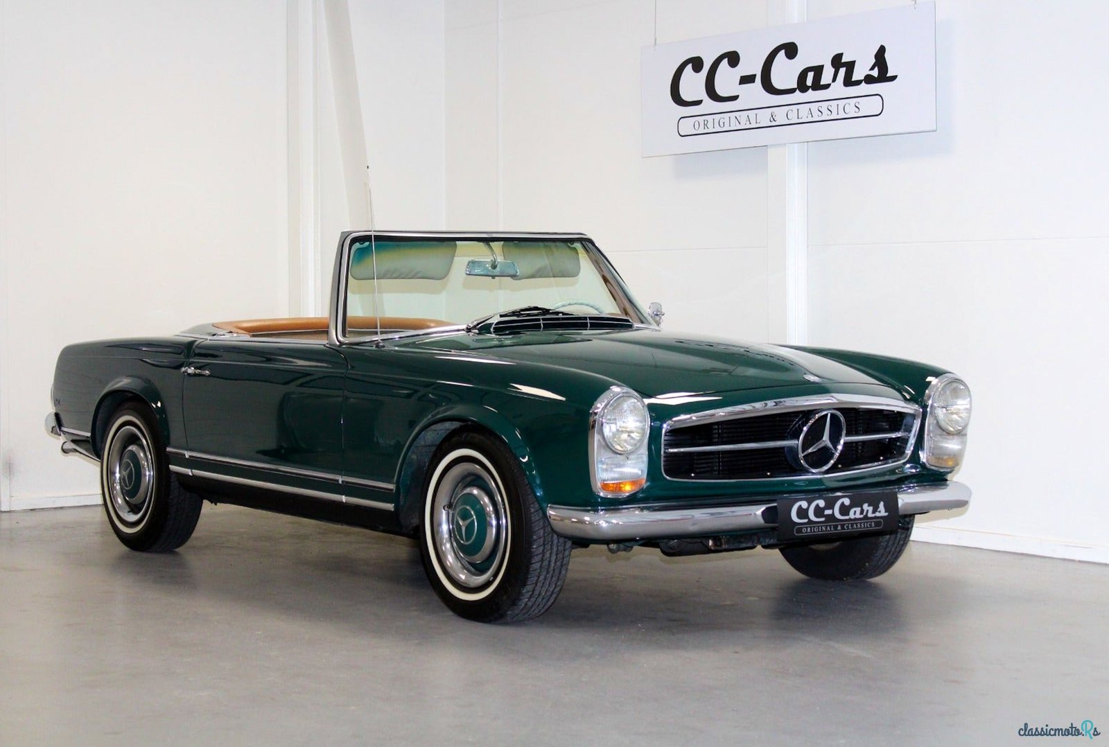 1966' Mercedes-Benz 230 photo #1