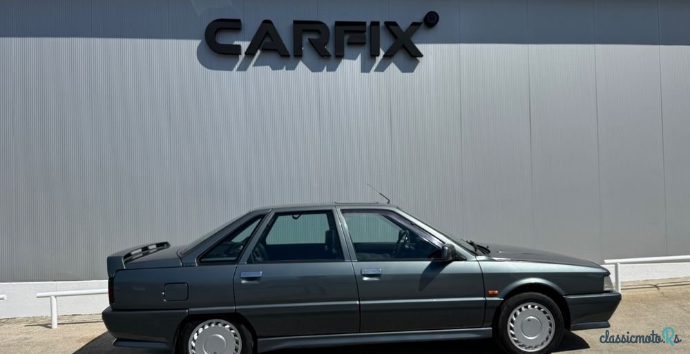 1988' Renault 21 photo #1