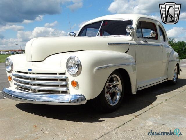 1948' Ford Deluxe photo #3