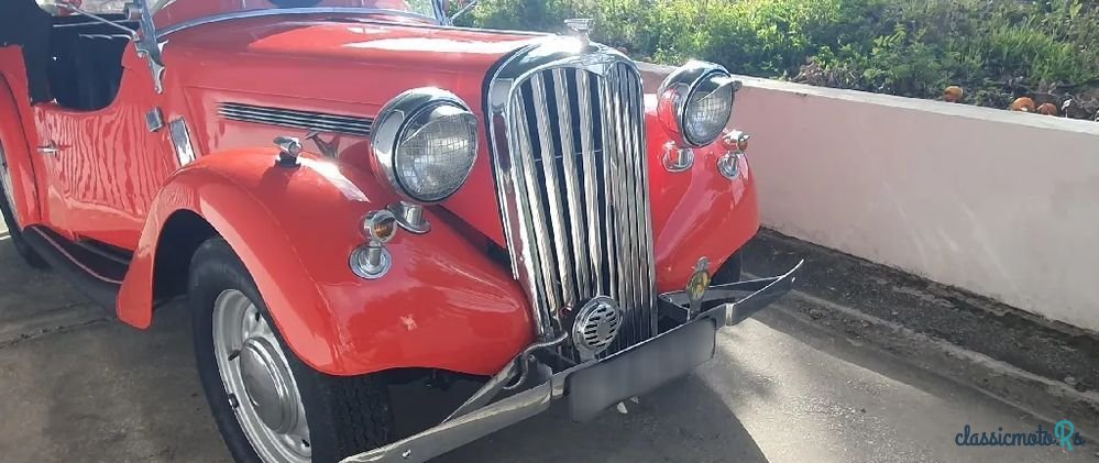 1947' Singer photo #5