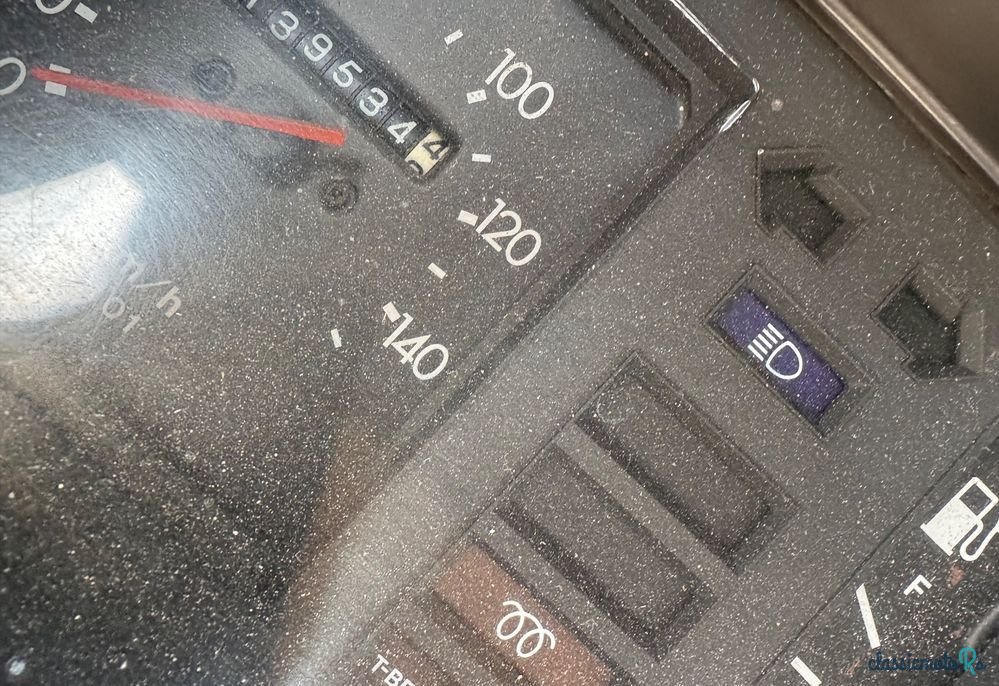 1981' Toyota Hiace photo #5