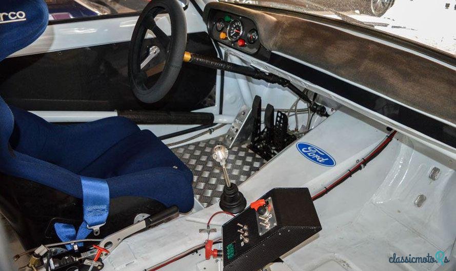 1972' Ford Escort photo #3