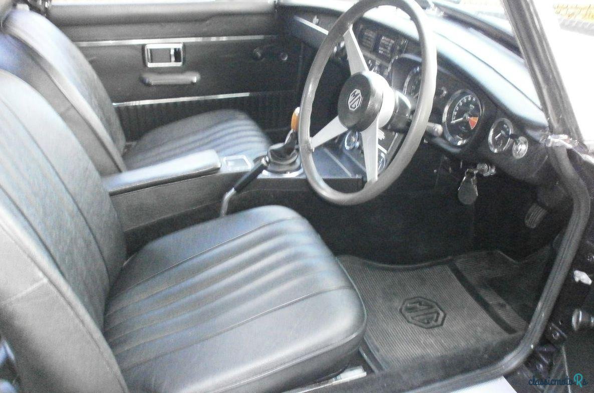 1974' MG MGB Roadster photo #3