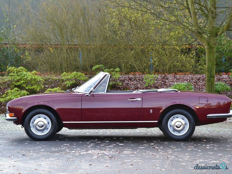 1970' Peugeot 504 photo #2