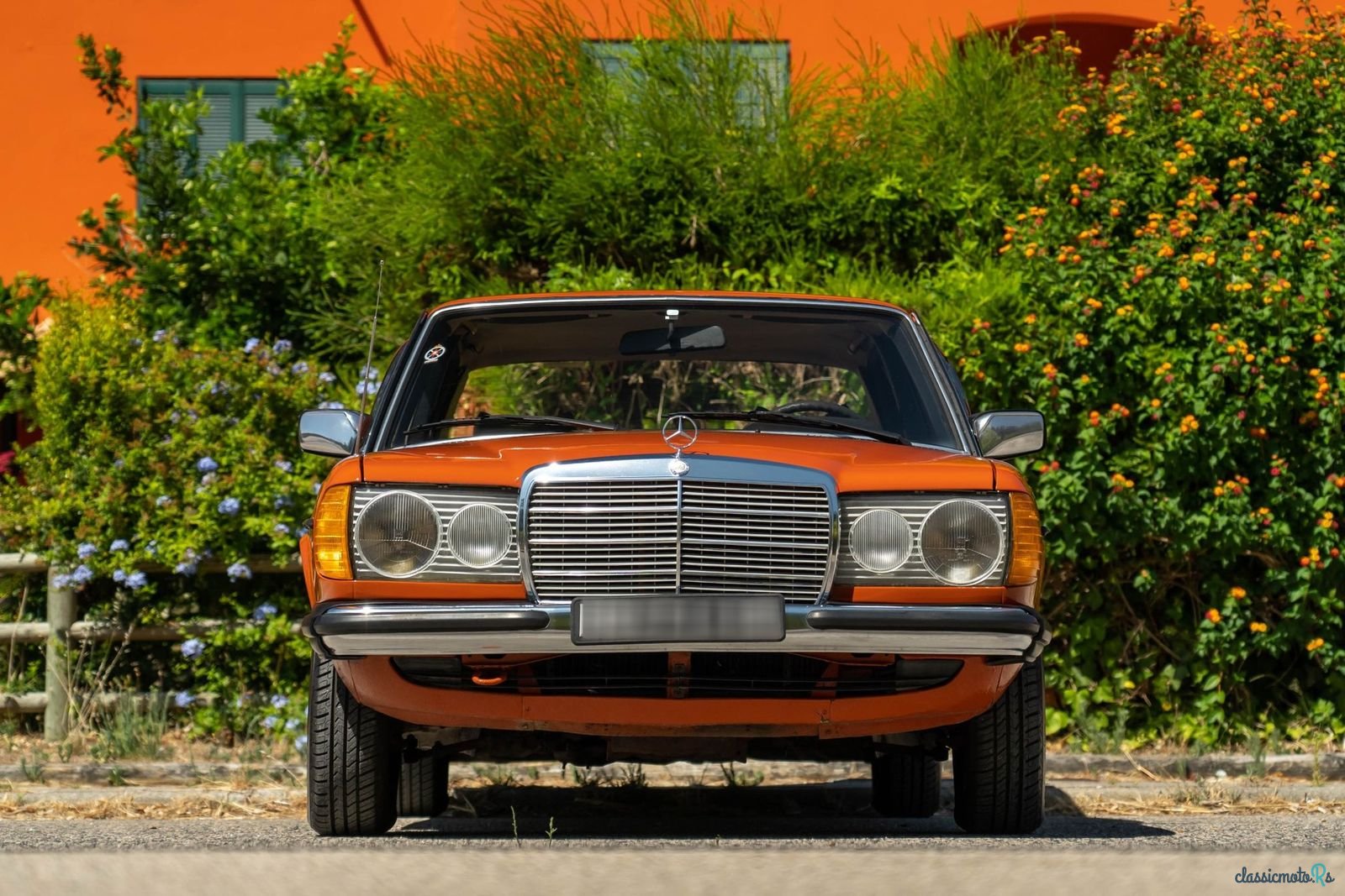 1978' Mercedes-Benz 300 D zum Verkauf. Portugal