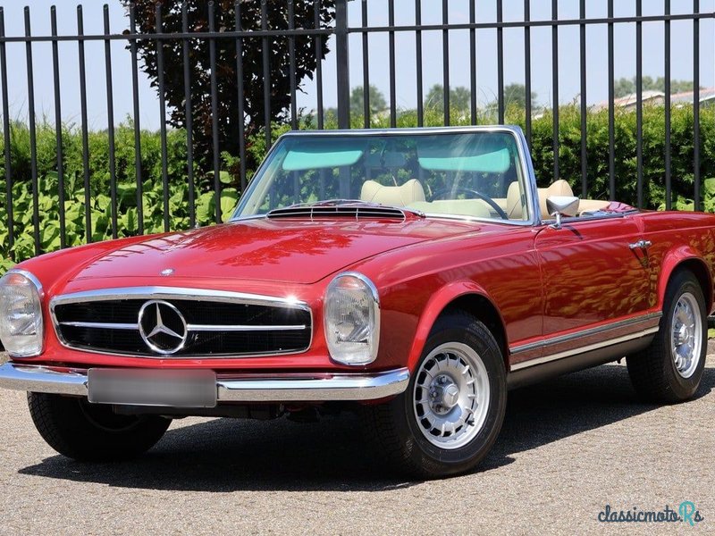 1970' Mercedes-Benz Sl Class photo #1