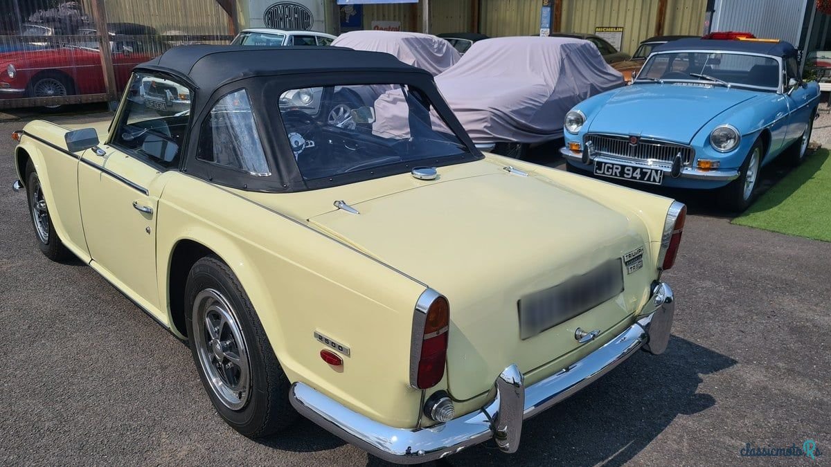 1969' Triumph TR5 photo #2