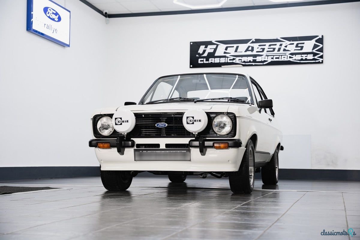 1980' Ford Escort photo #3