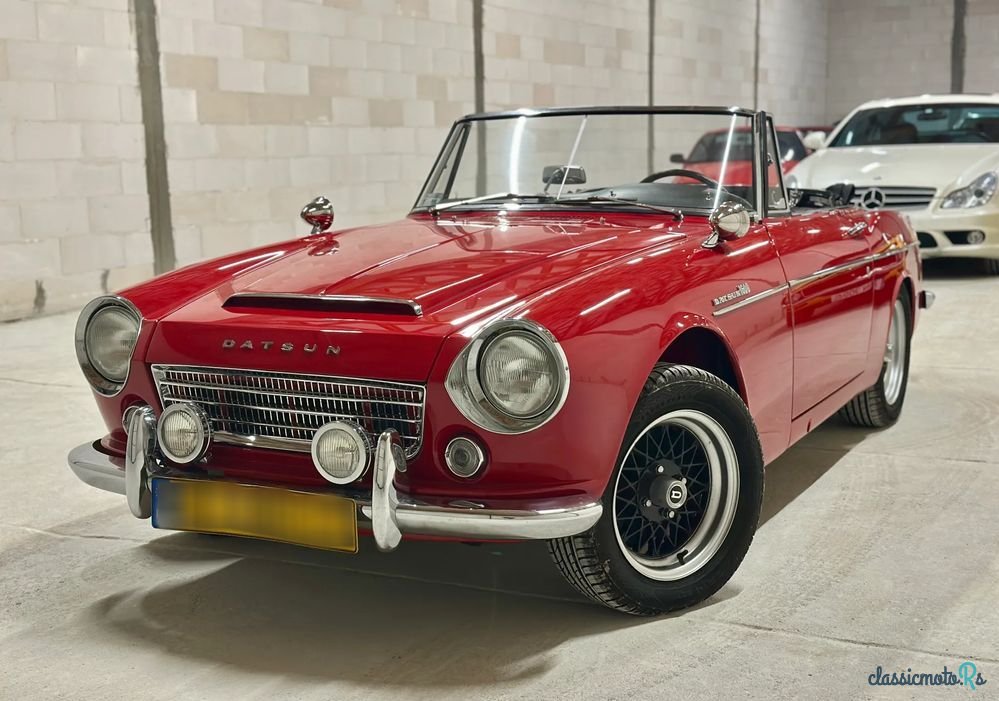 1966' Datsun 280 Zx photo #1