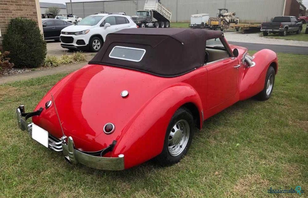 1937' Cord 812 Replica photo #3