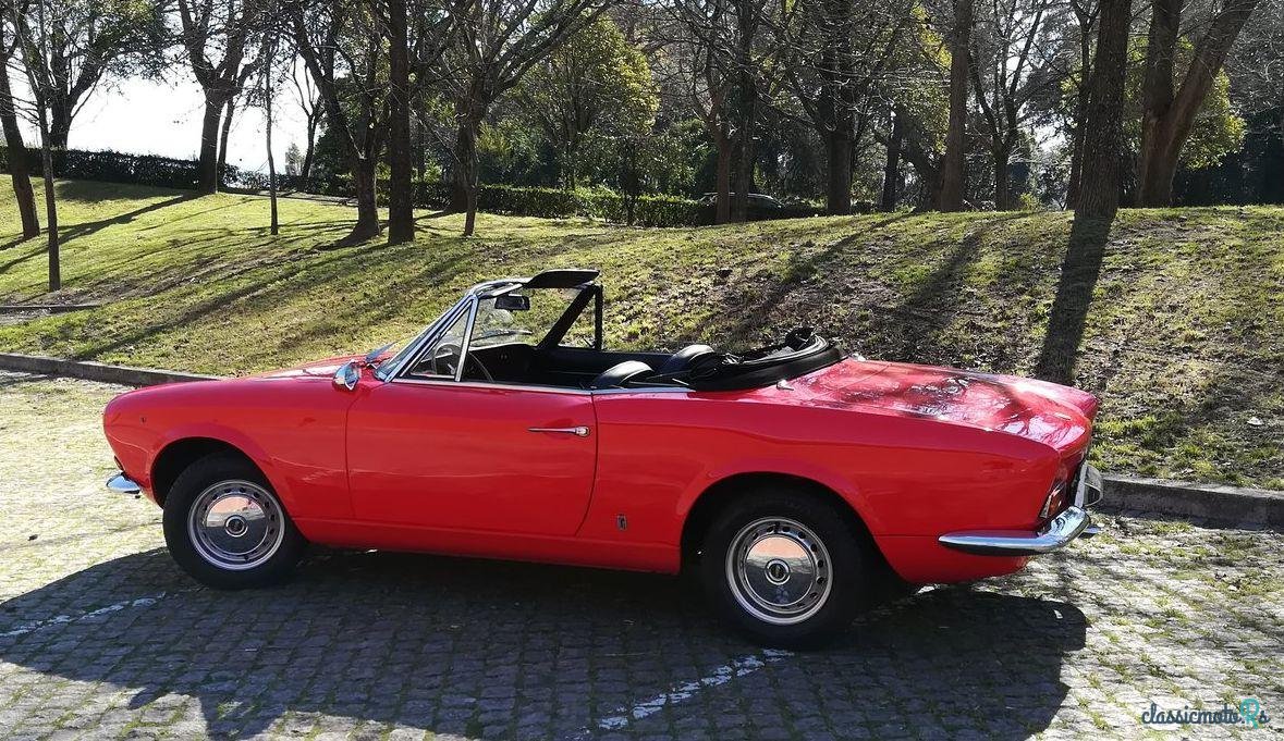 1969' Fiat 124 For Sale. Portugal