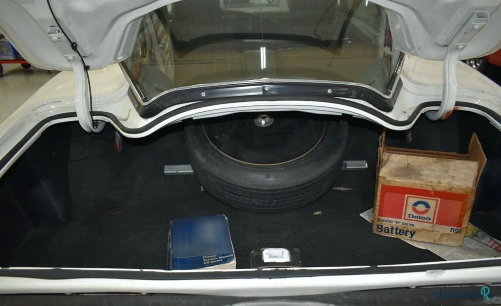 1973' Buick Riviera photo #1