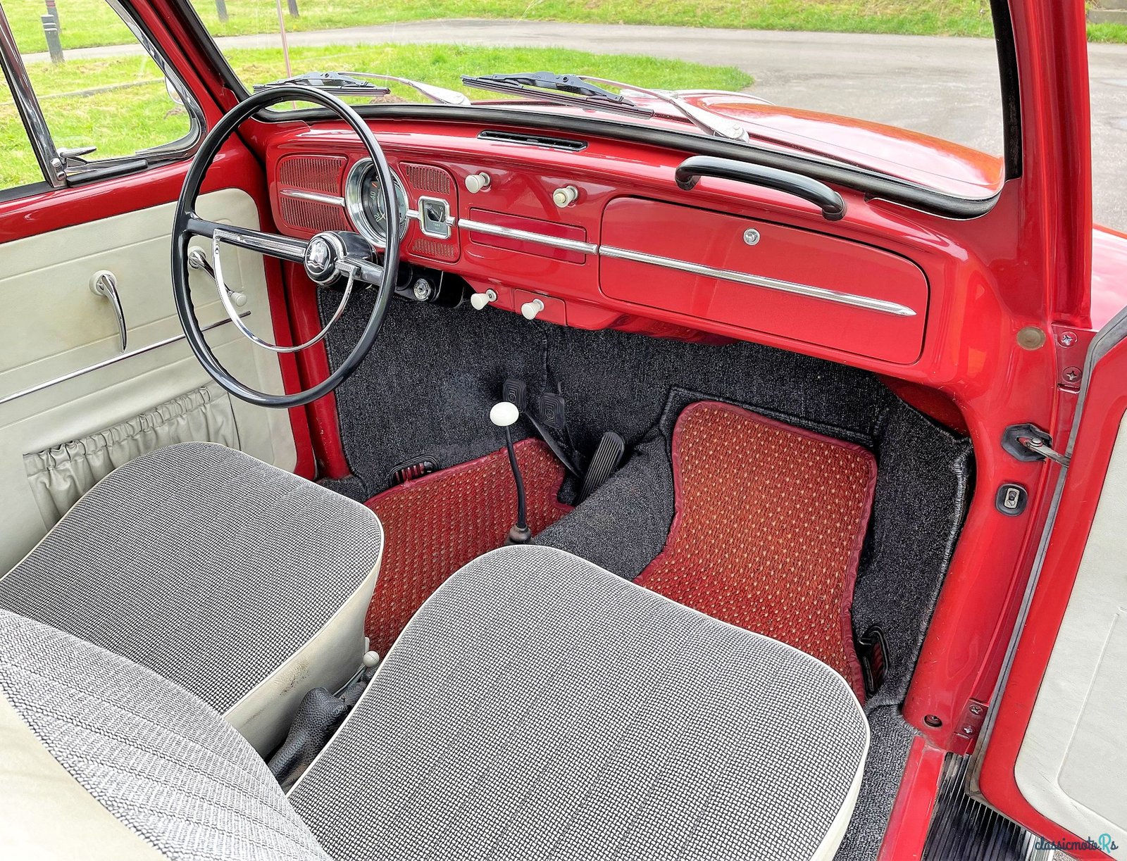 1966' Volkswagen Beetle photo #5