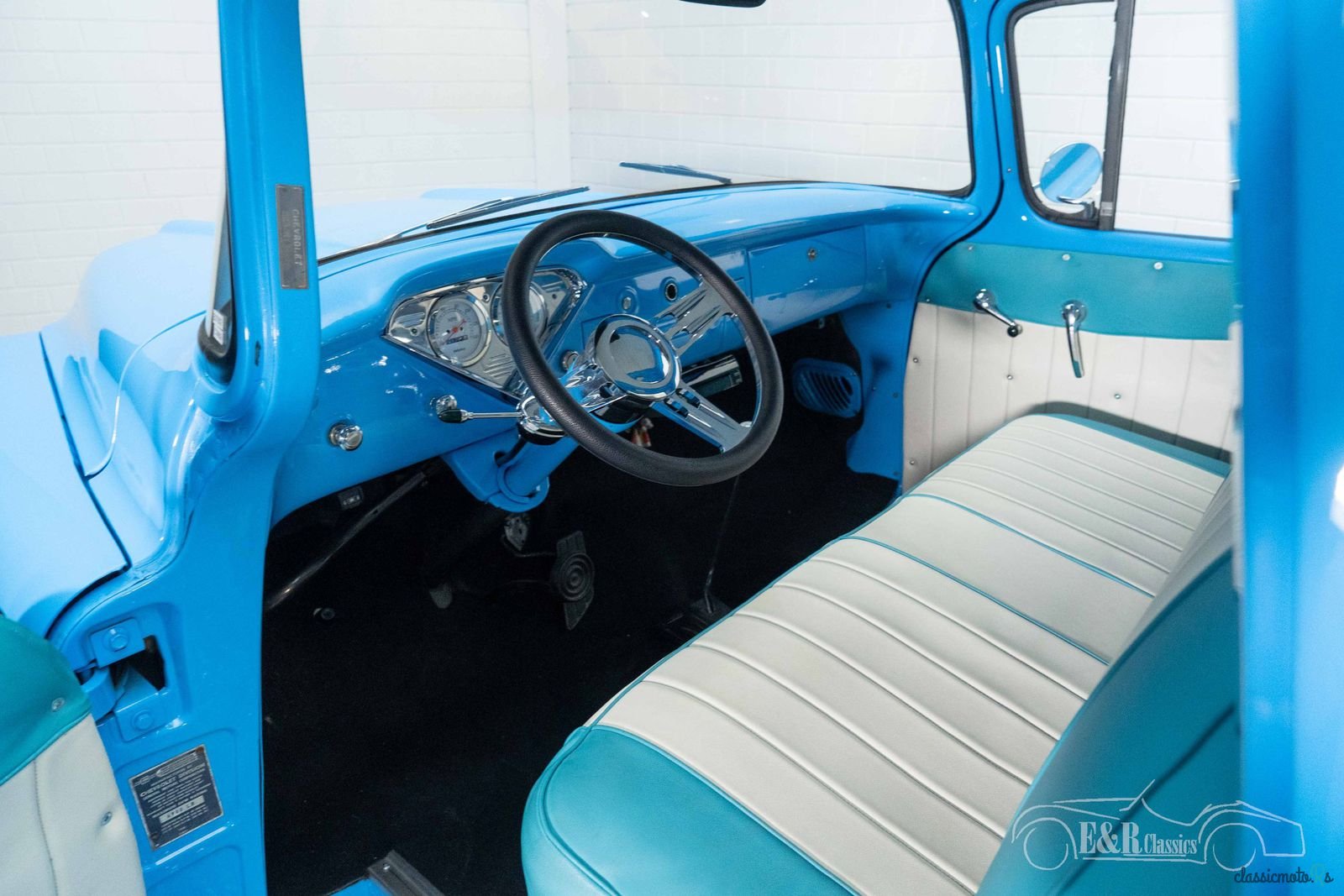1957' Chevrolet 3600 Long Bed photo #3