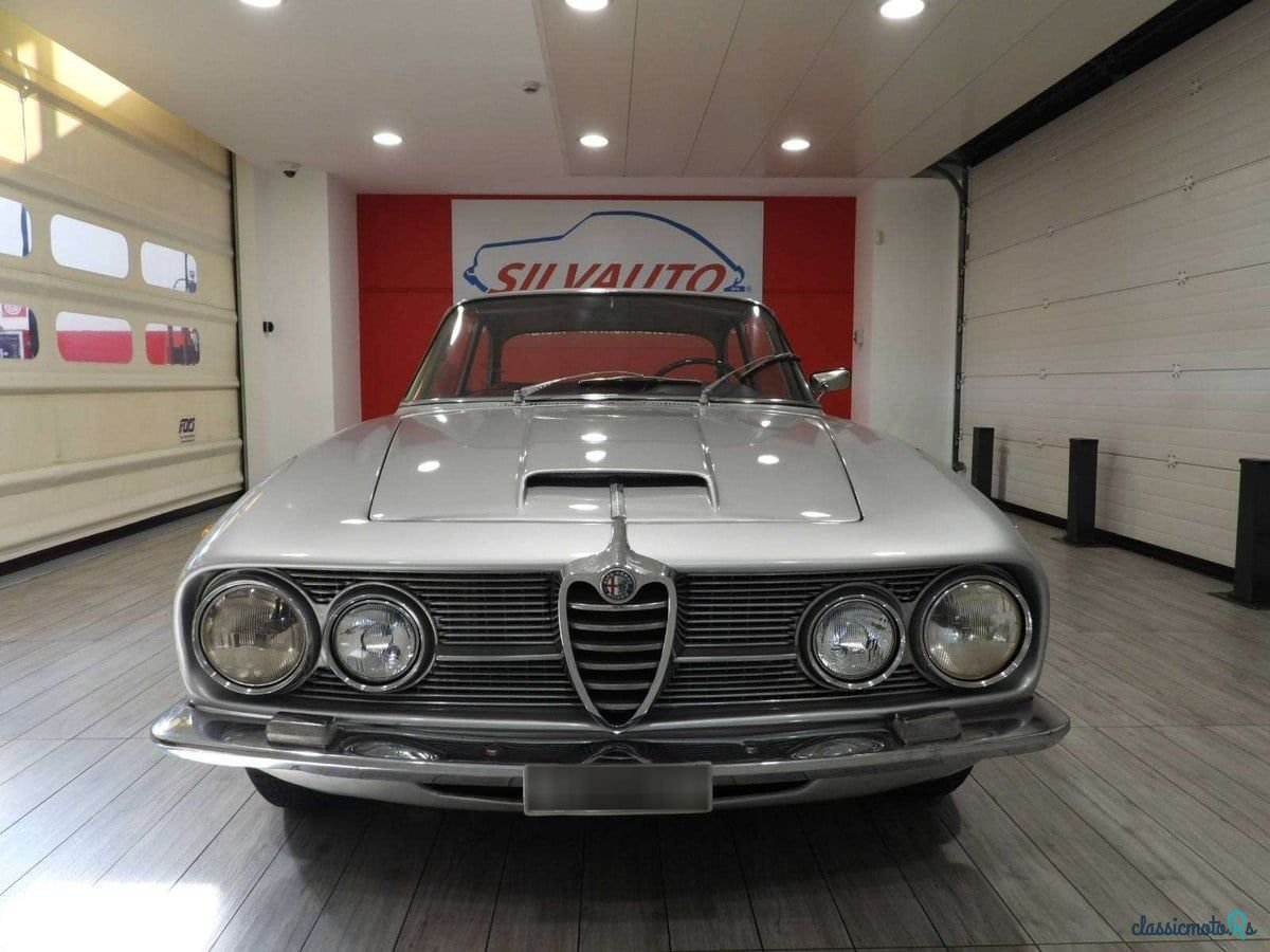 1964' Alfa Romeo 2600 Sprint photo #2
