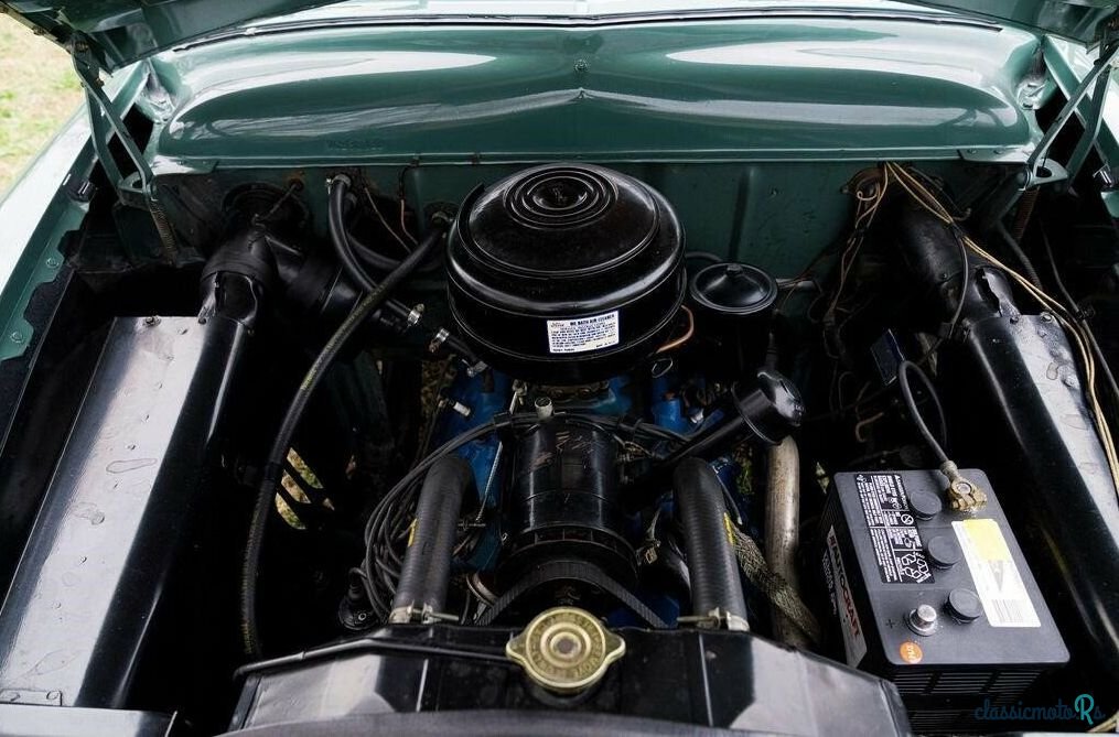 1949' Ford Custom photo #2