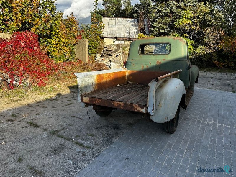 1951' Chevrolet C-10 photo #4