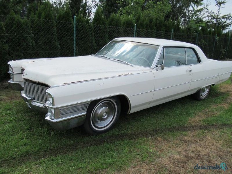 1965' Cadillac Deville photo #2