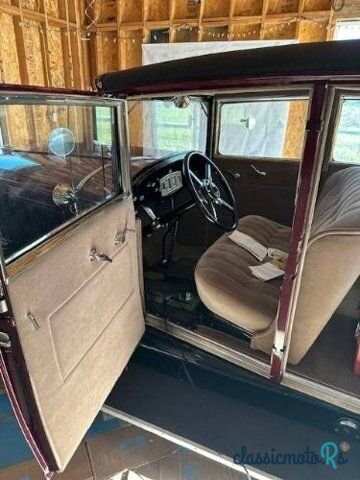 1929' Studebaker Commander photo #2