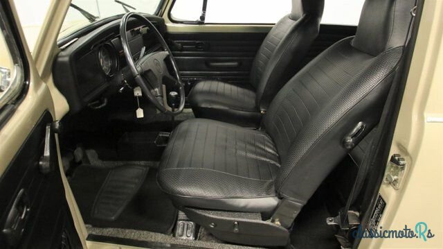 1974' Volkswagen Beetle photo #3